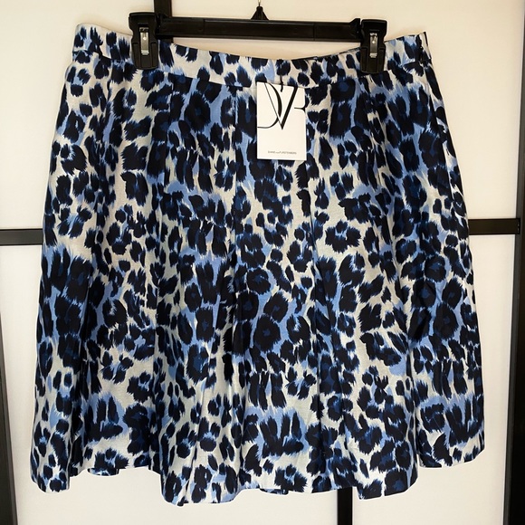 Diane Von Furstenberg Dresses & Skirts - NWT Diane von Furstenberg “Gemma” Skirt